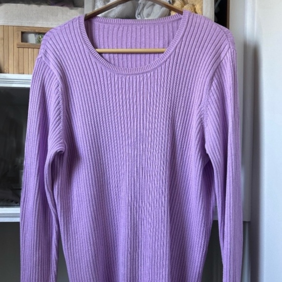 🍁 add any 4/$20 to your bundle 🍁 Northern Reflections Organic Cotton Sweater - Picture 1 of 6